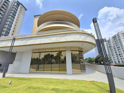 Grand Dunman (D15), Retail #617003331